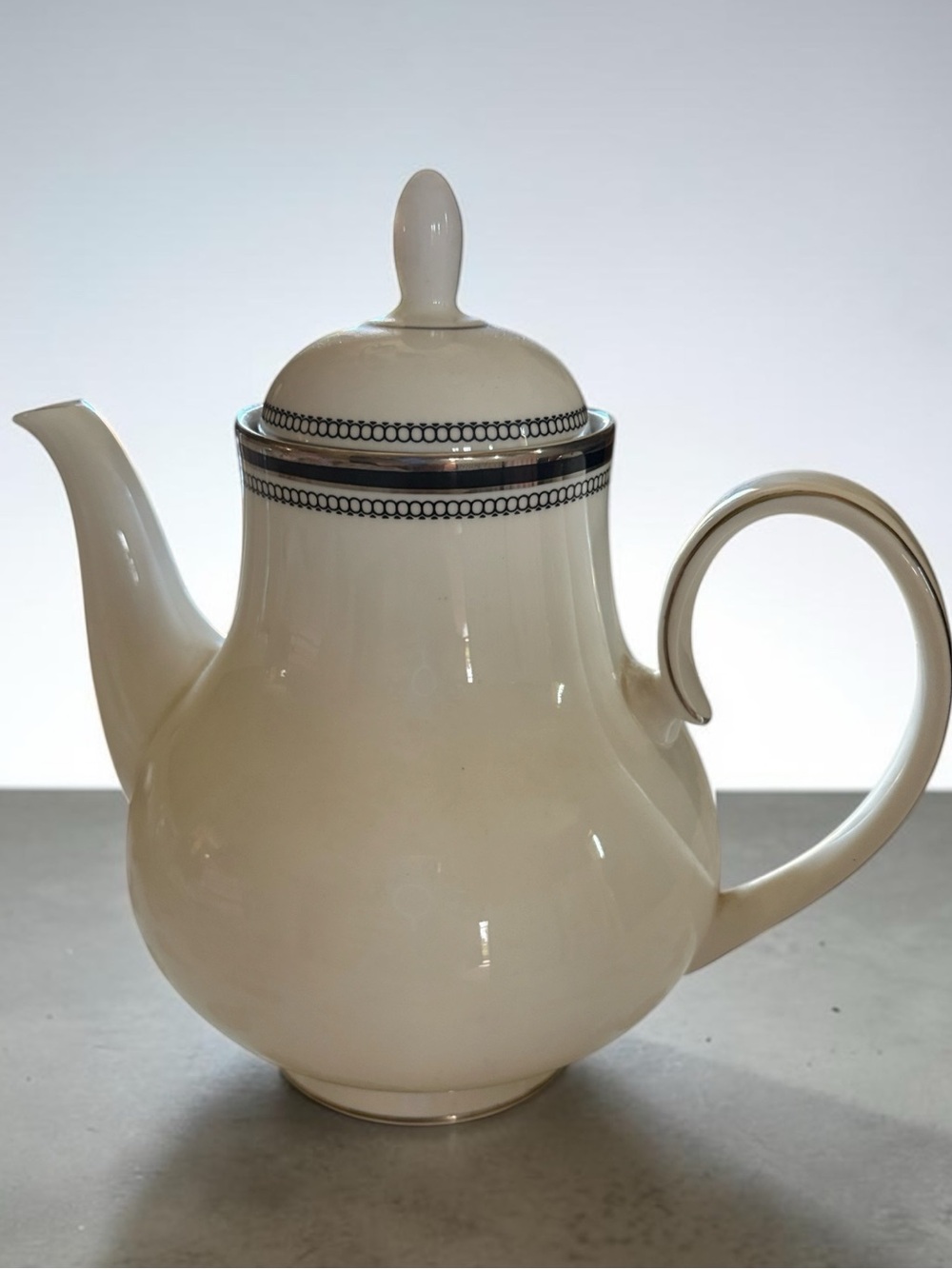 Royal Doulton Sarabande (pattern H5023) Fine bone China Coffee Pot